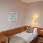 Hotel Zum Kaffeekaennchen 2*