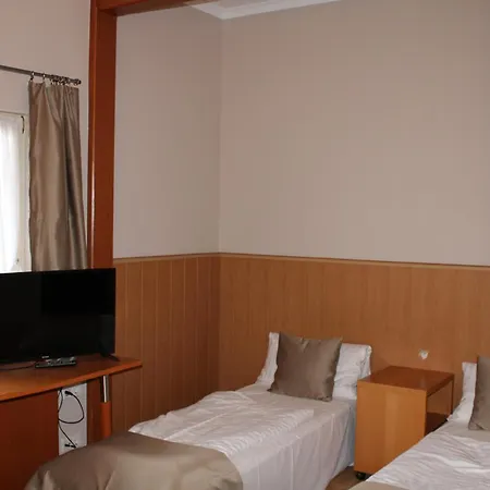 Zum Kaffeekaennchen Otel 2*